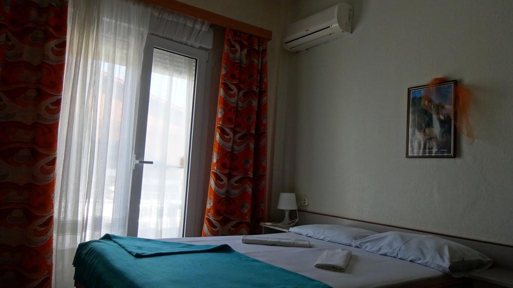 ماكريغيالوس Hotel Dias Apartment الغرفة الصورة