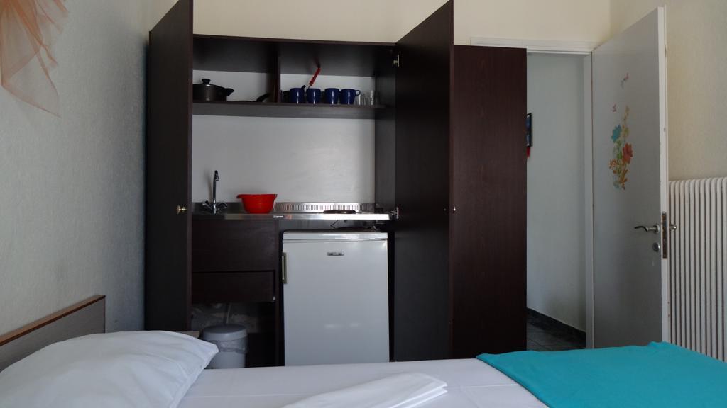 ماكريغيالوس Hotel Dias Apartment المظهر الخارجي الصورة